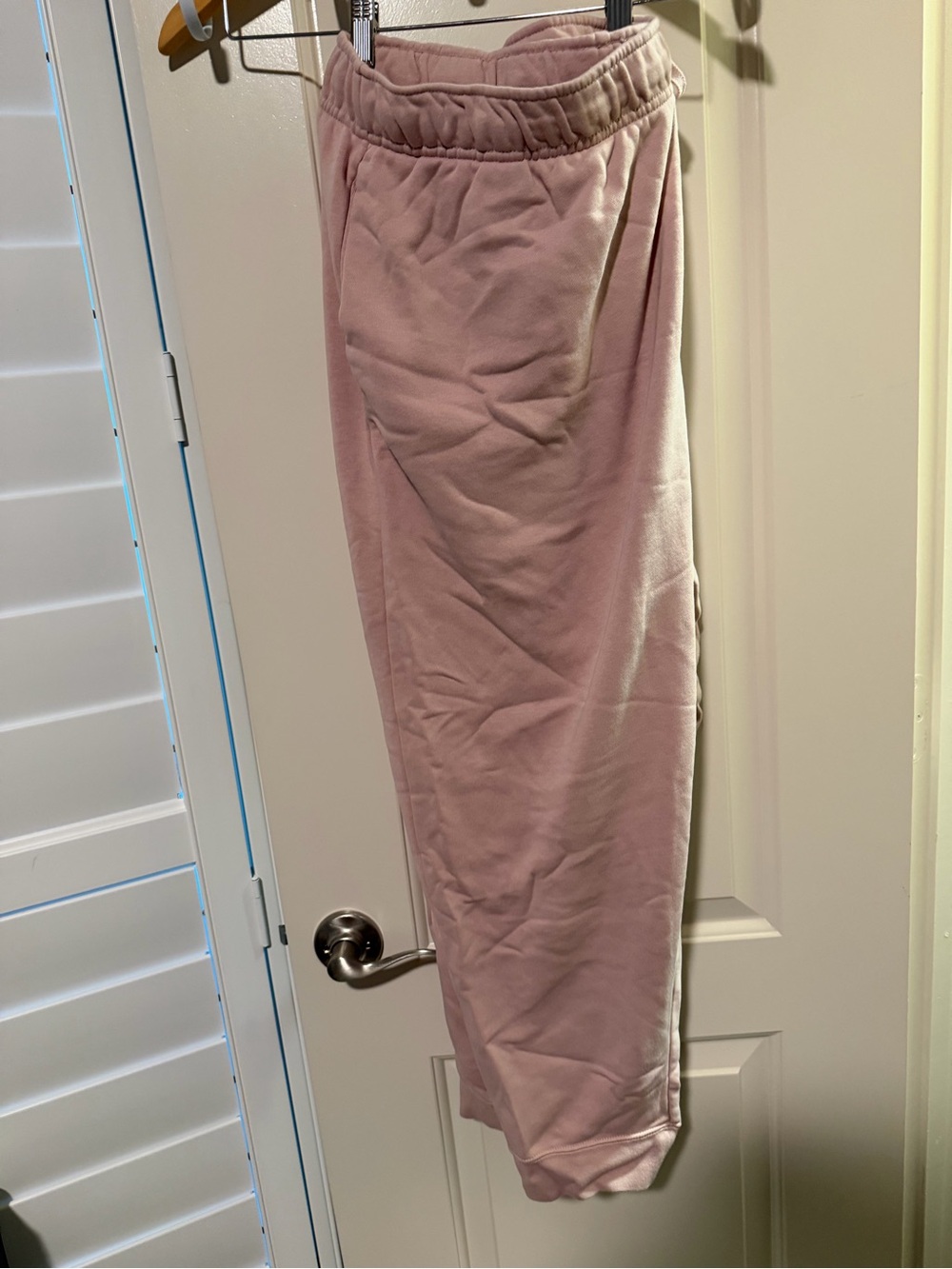 Nike Women’s Light Pink Jogger Sweatpants
